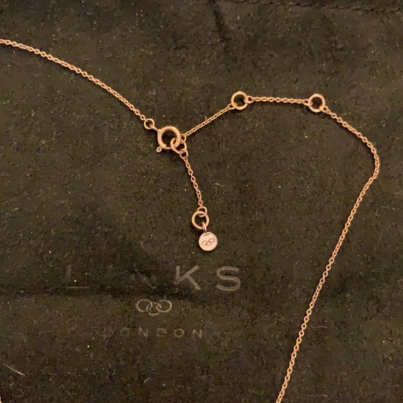 18kt solid rose gold black diamond Links pendant - Picture 4 of 6